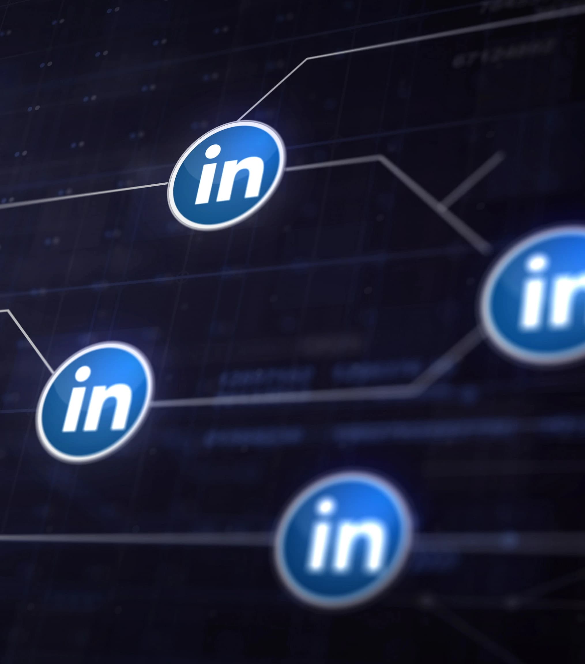 Niyə Məzun olmadan Əvvəl LinkedIn Platformasında Daha Çox Vaxt Keçirirməlisiniz?