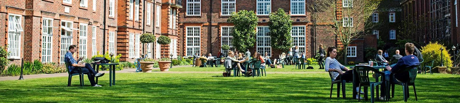 Life at Regent’s University London: What International Students Say About Their Experience