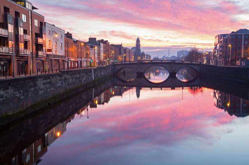 Medium dublindawn 595023615f9b58f0fc132b12